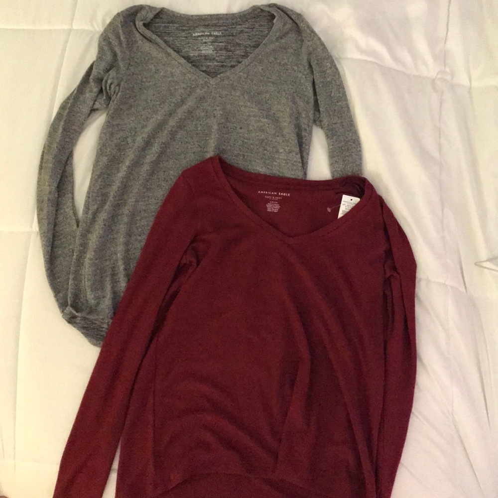 bundle of american eagle long sleeves